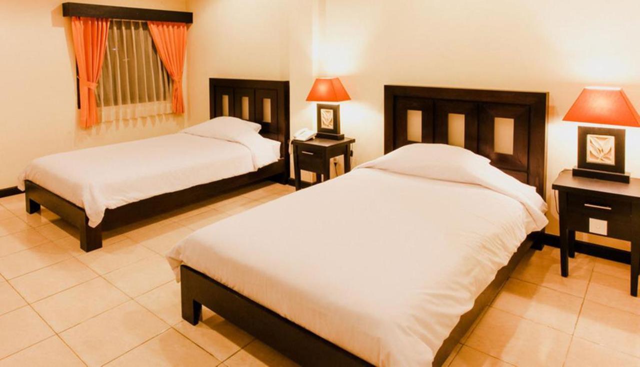 Hotel Intansari Denpasar  Luaran gambar